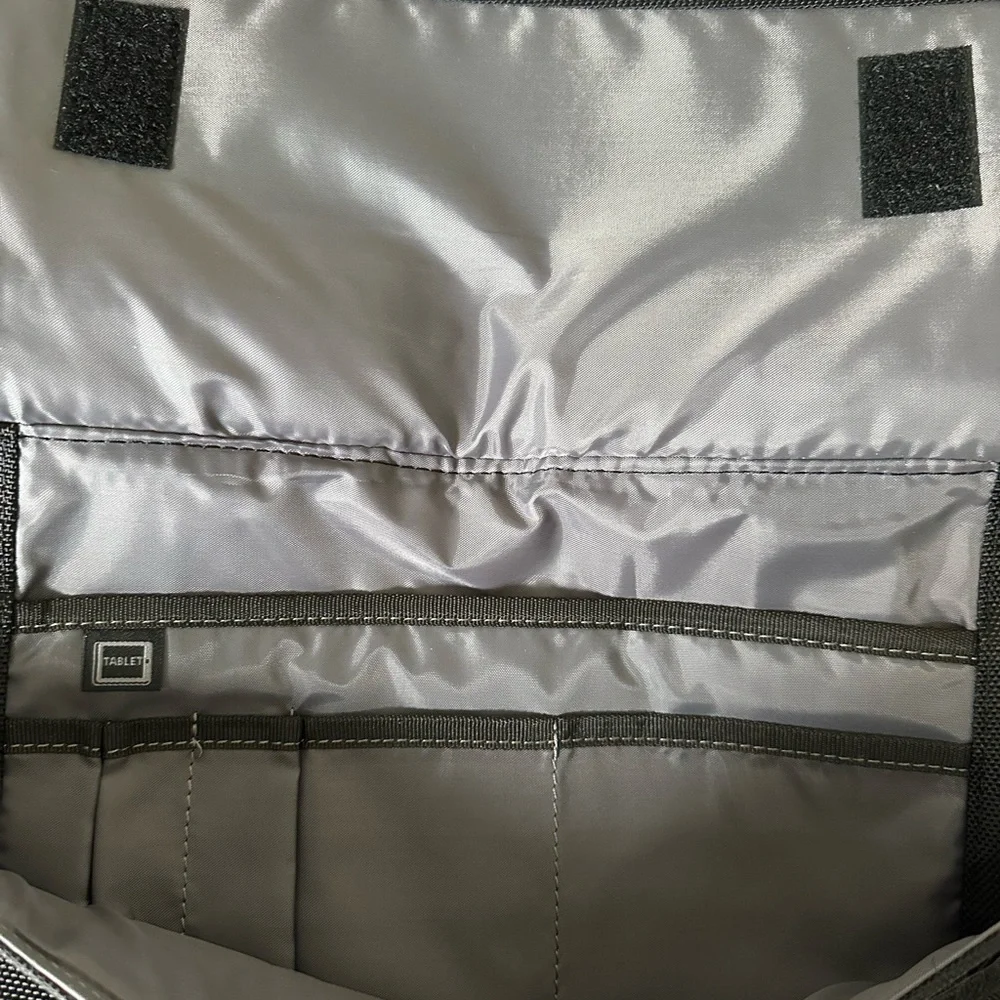 New Samsonite computer bag/briefcase